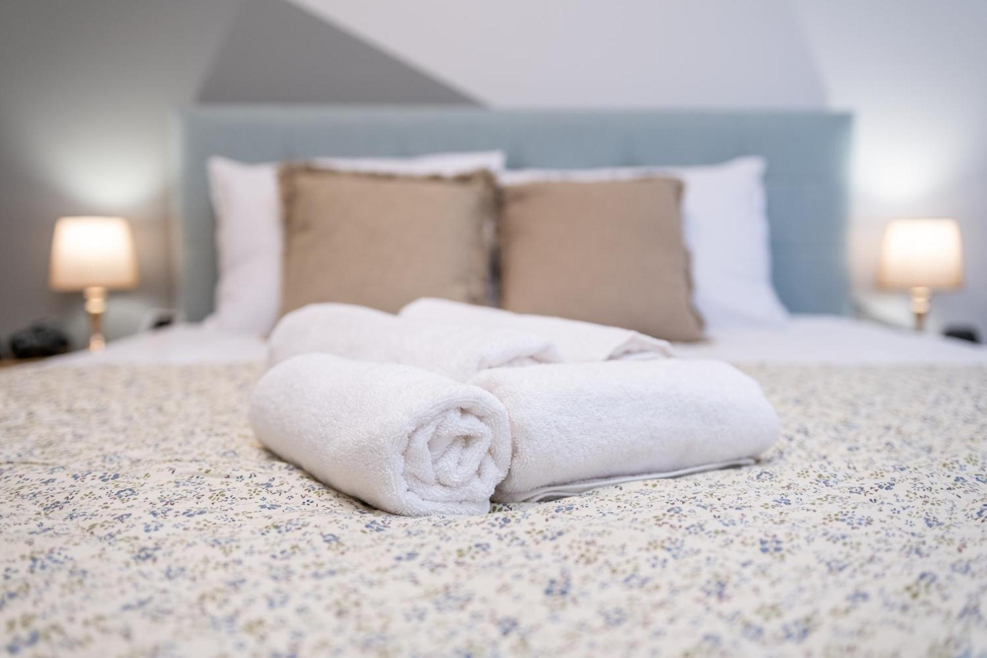 Modern & Elegant City Center Apartments Plovdiv Ngoại thất bức ảnh