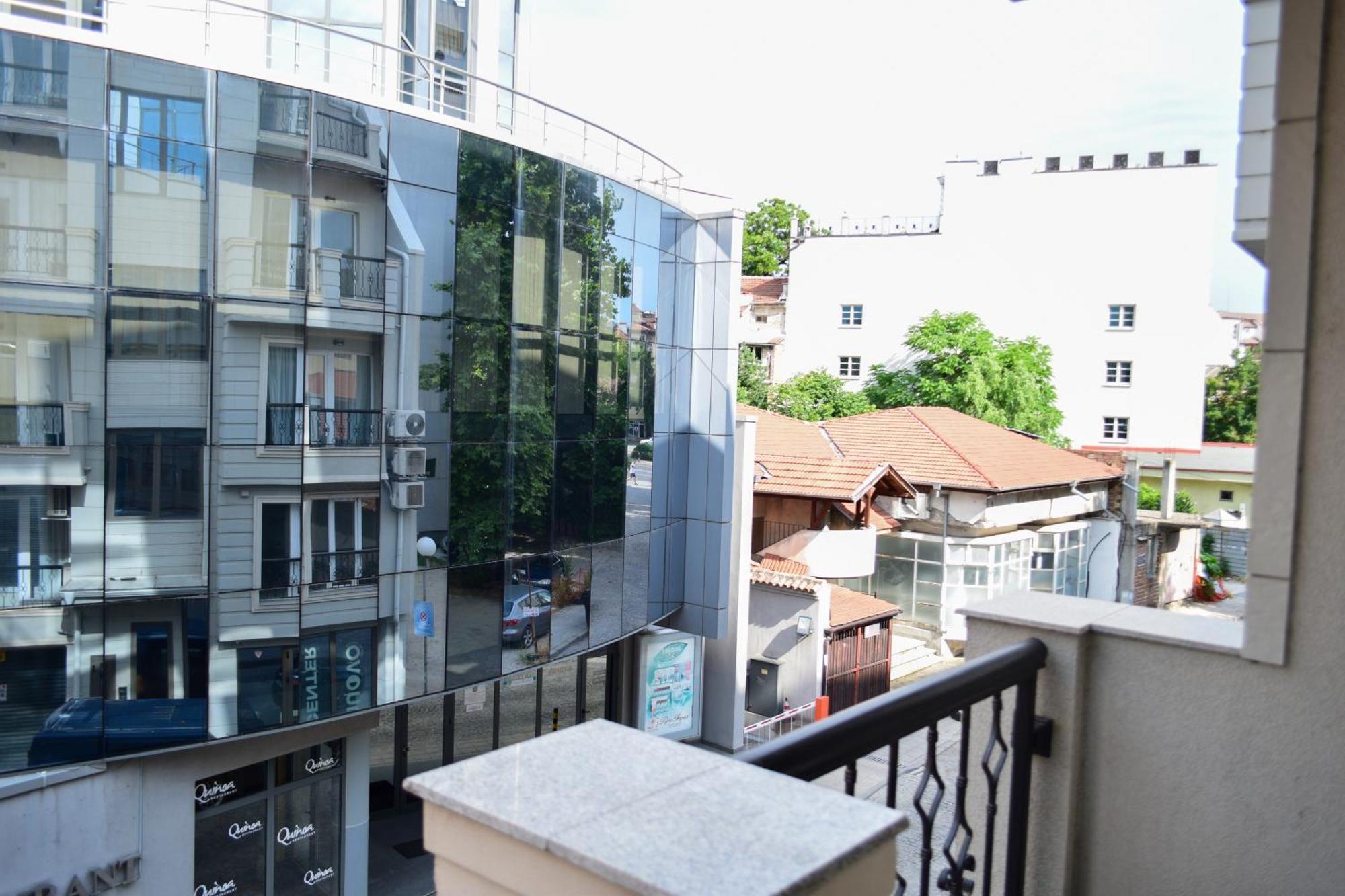 Modern & Elegant City Center Apartments Plovdiv Ngoại thất bức ảnh
