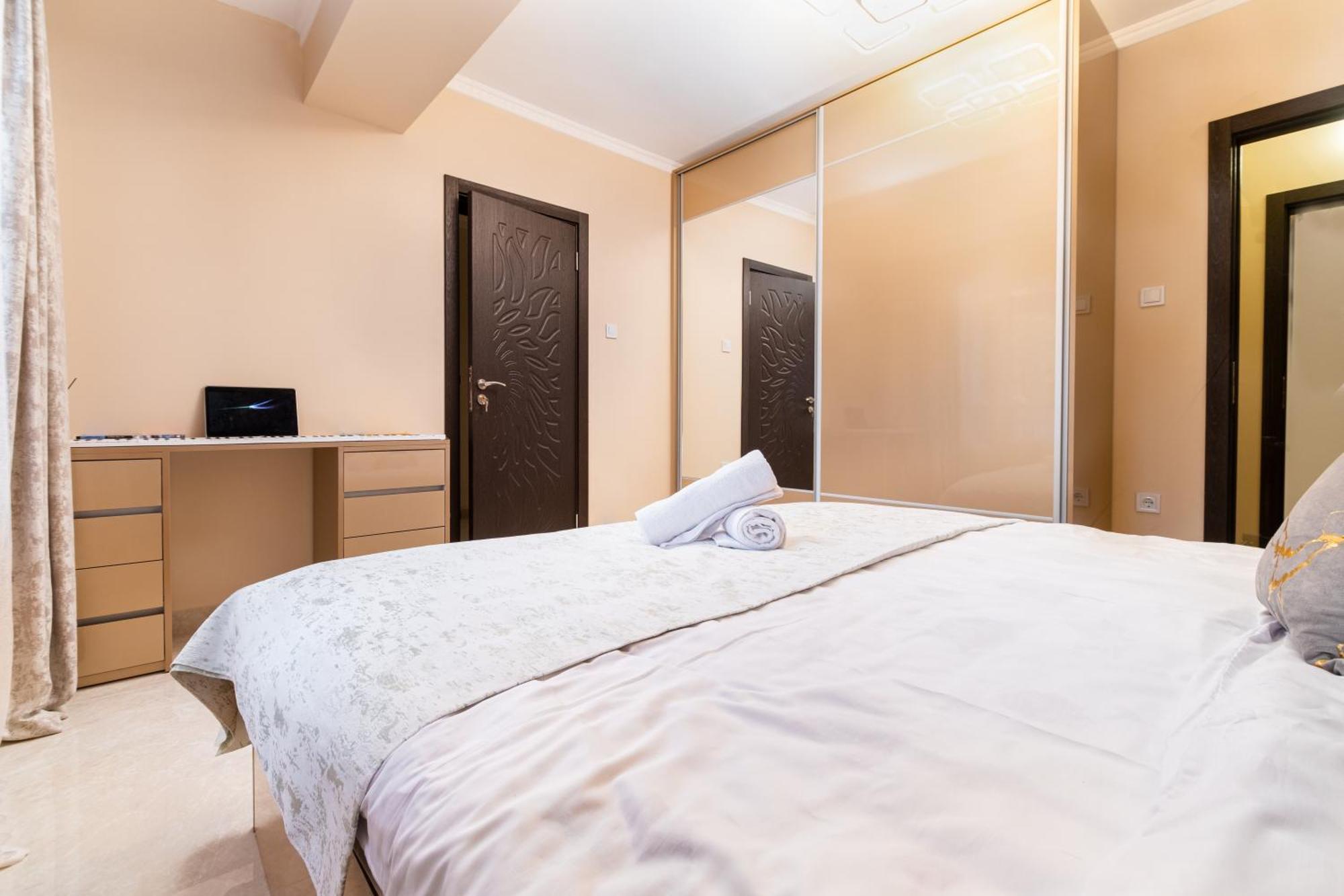 Modern & Elegant City Center Apartments Plovdiv Ngoại thất bức ảnh