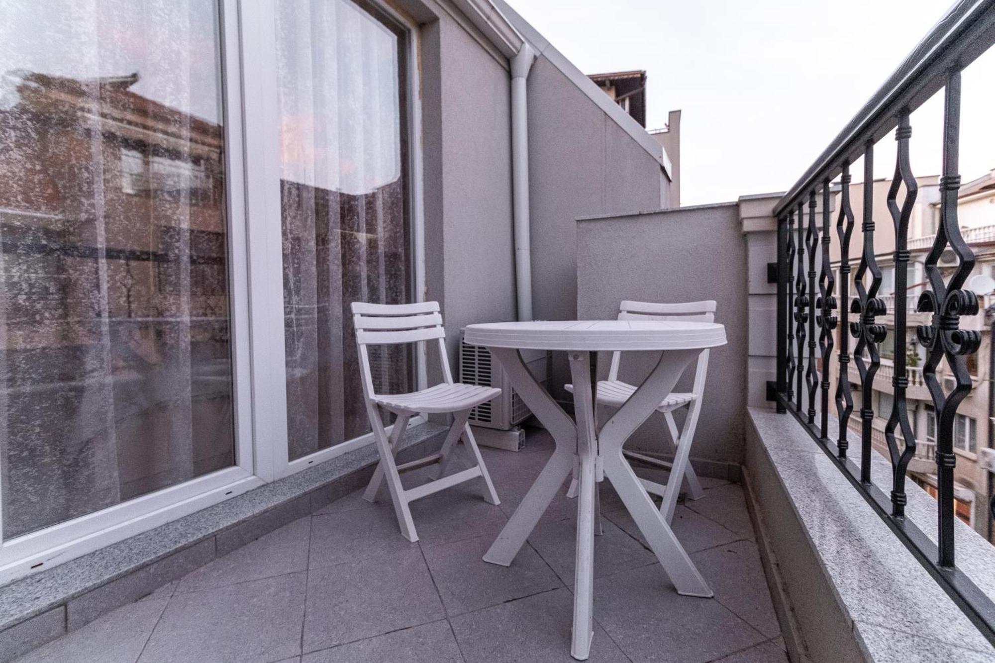 Modern & Elegant City Center Apartments Plovdiv Ngoại thất bức ảnh